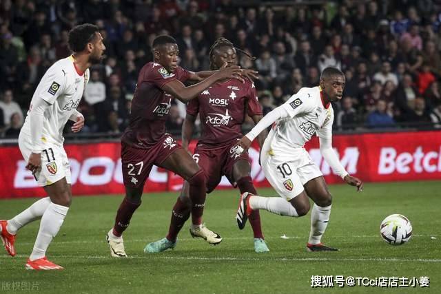 世俱杯金靴赔率：迪马利亚淘汰仍第1 凯恩紧咬