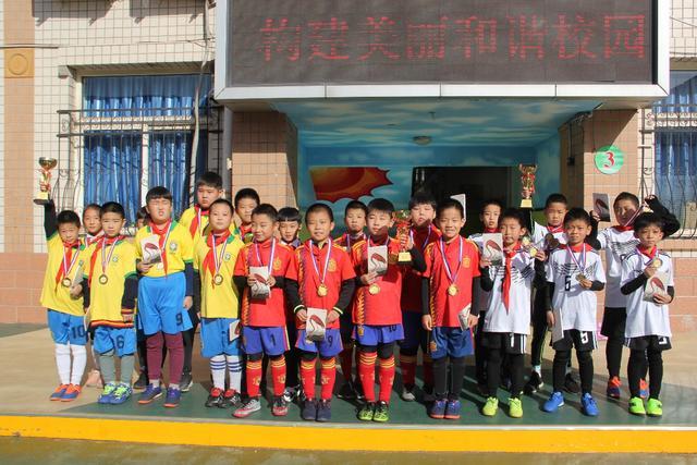 亚运会-中国女篮大胜蒙古55分 小组赛首战告捷